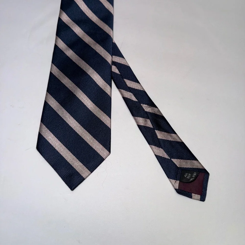 Vtg Brooks Brothers Necktie Men OS Navy Silver Striped Silk Brooksgate Repp USA